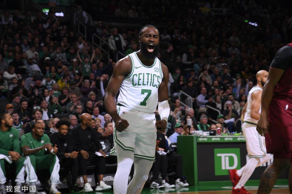 自己的足球 自己的足球