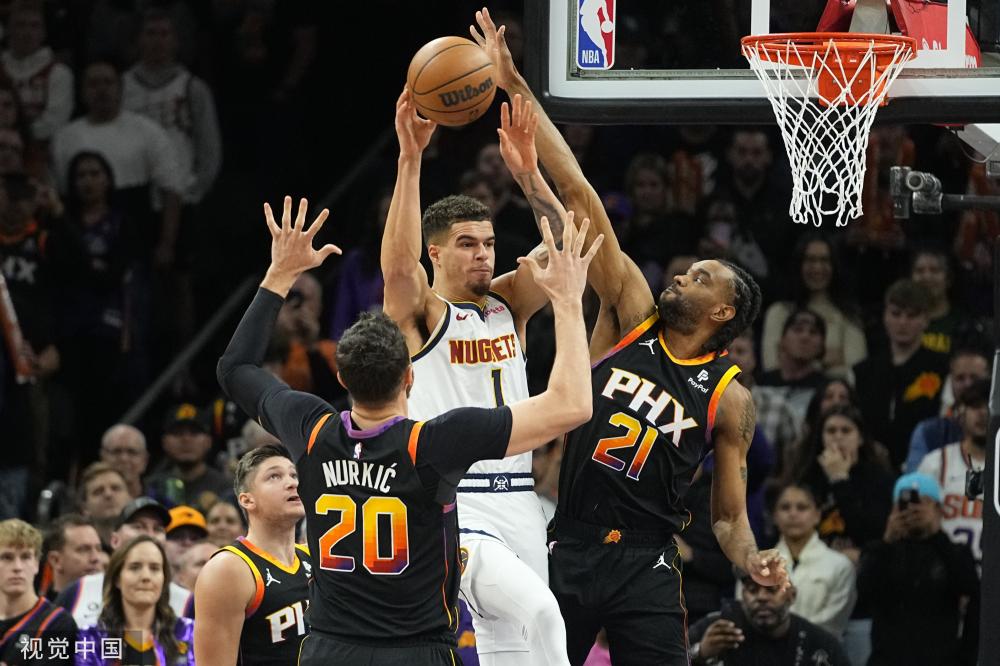 联盟中崭露 联盟中崭露