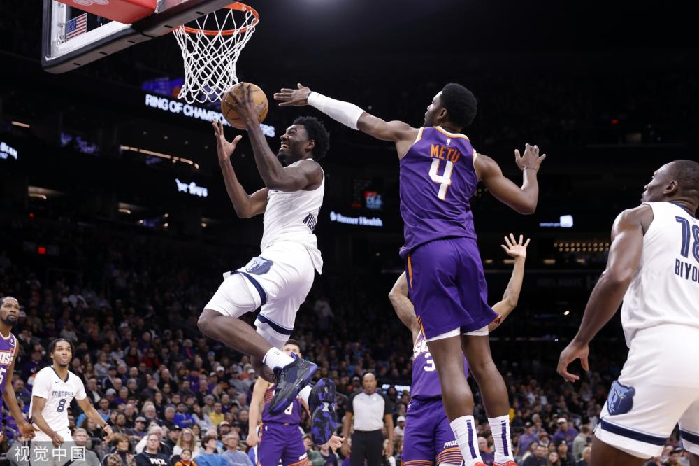 队奋力争胜 队奋力争胜